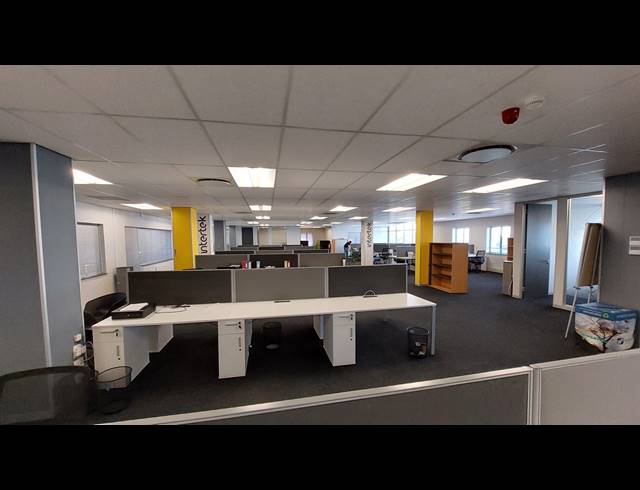 389M² OFFICE TO LET IN GREENSTONE HILL